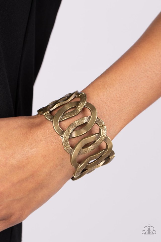 ​Industrial Indulgence - Brass - Paparazzi Bracelet Image