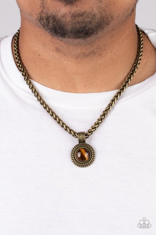 Pendant Dreams - Brass - Paparazzi Necklace Image