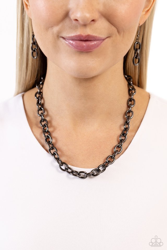 Things Have CHAIN-ged - Black - Paparazzi Necklace Image