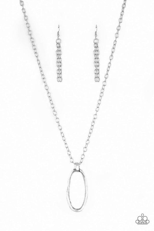 Paparazzi Necklace ~ Grit Girl - Silver