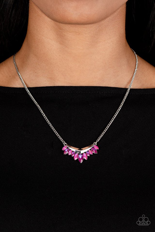 Paparazzi Necklace ~ Flash of Fringe - Pink