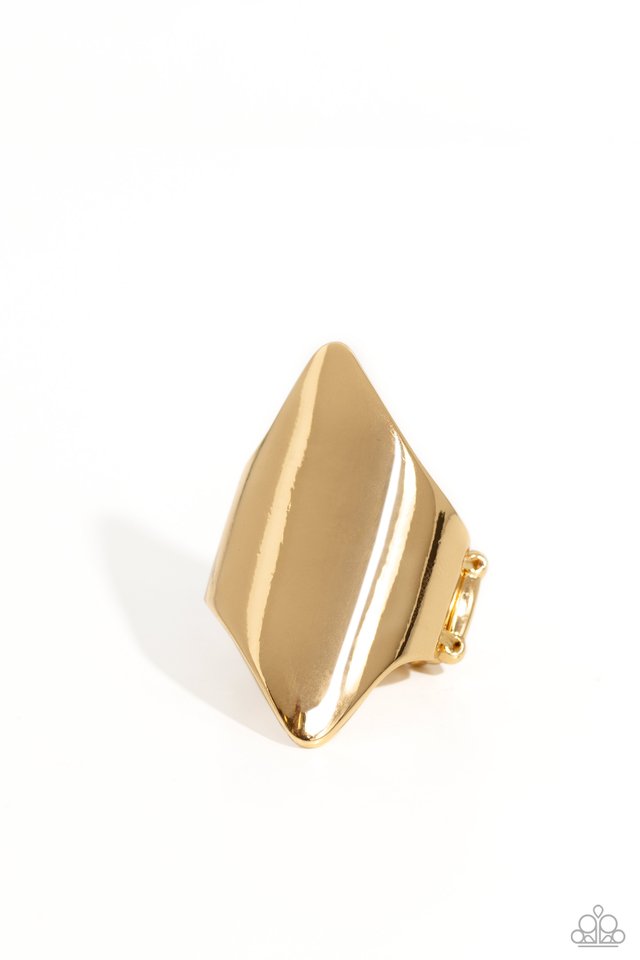 Pointed Palm Desert - Gold - Paparazzi Ring Image