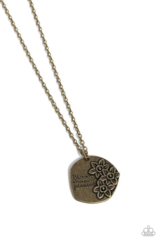 Planted Possibilities - Brass - Paparazzi Necklace Image