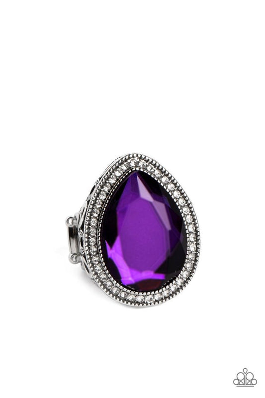 Illuminated Icon - Purple - Paparazzi Ring Image