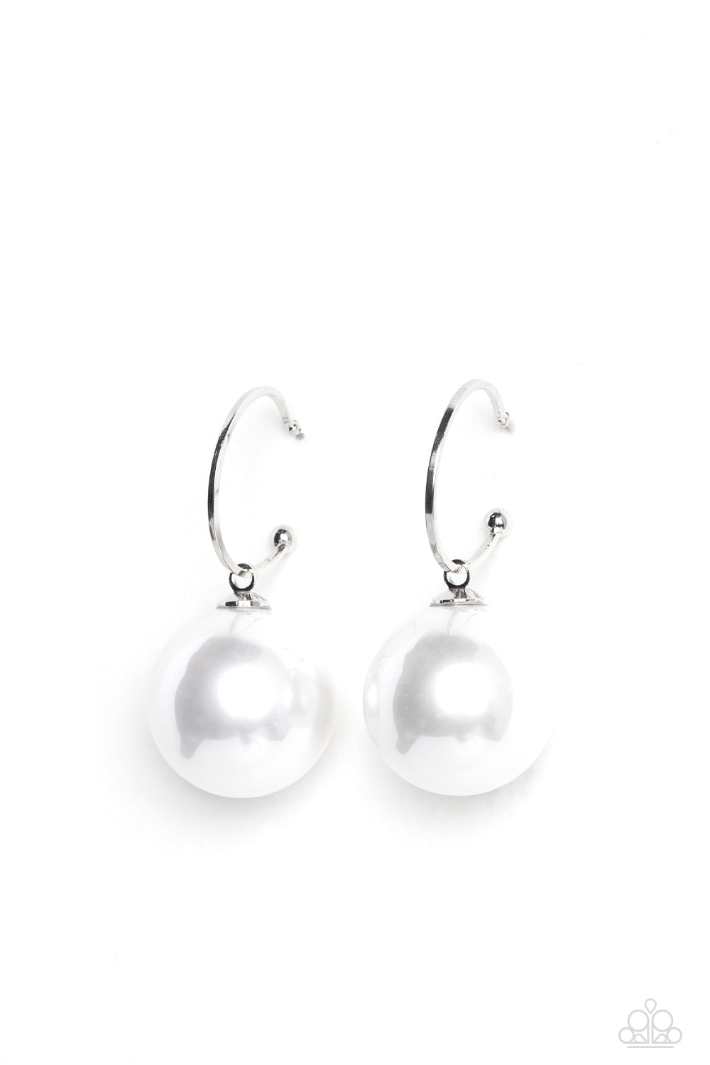 Paparazzi Earring ~ PEARL of My Eye - White