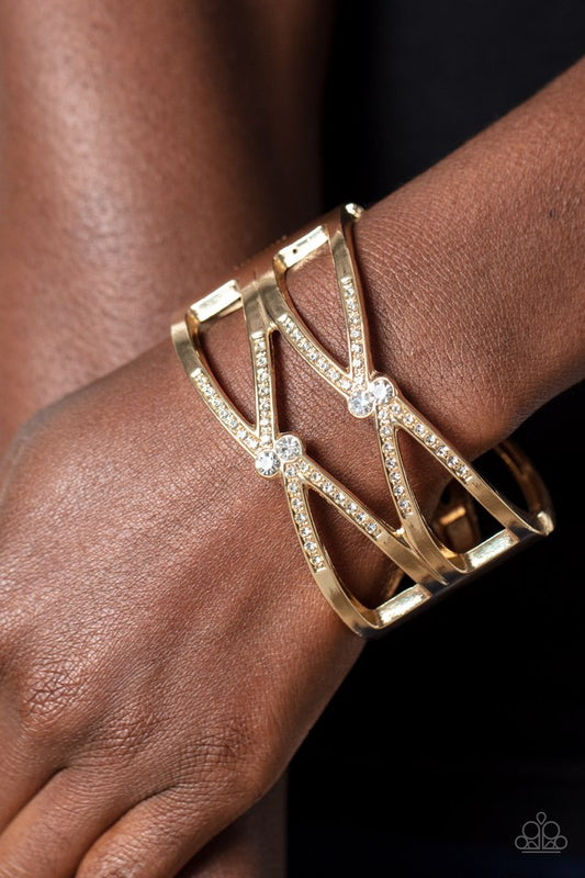 Entrancing Etiquette - Gold - Paparazzi Bracelet Image