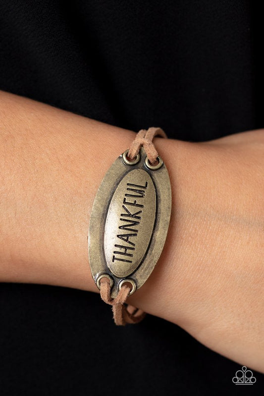 Thankful Tidings - Brass - Paparazzi Bracelet Image