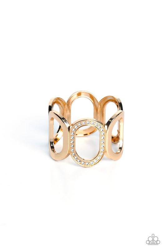 Opulent Ovals - Gold - Paparazzi Bracelet Image