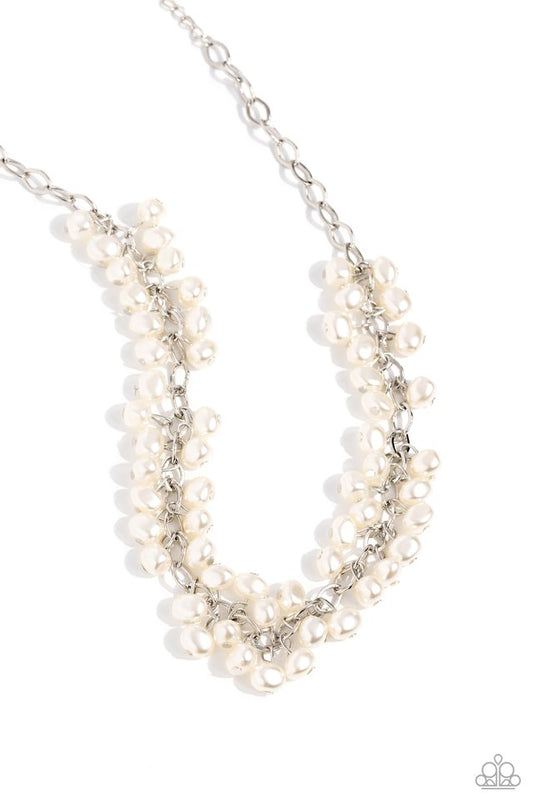 Pearl Parlor - White - Paparazzi Necklace Image