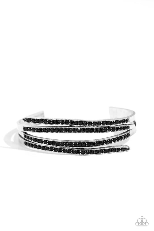 CURVED Lines - Black - Paparazzi Bracelet Image