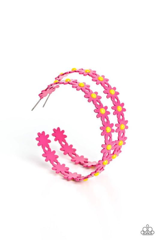 Daisy Disposition - Pink - Paparazzi Earring Image