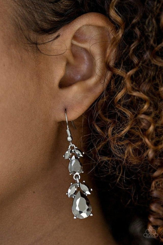 Paparazzi Earrings - Trophy Hall - Silver