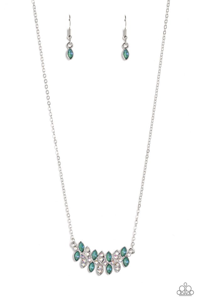 Lustrous Laurels - Green - Paparazzi Necklace Image
