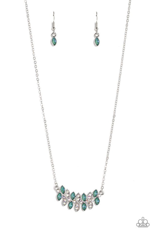 Lustrous Laurels - Green - Paparazzi Necklace Image