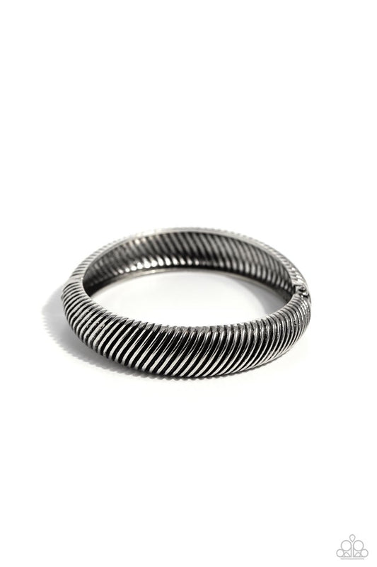 Jailhouse Jive - Silver - Paparazzi Bracelet Image