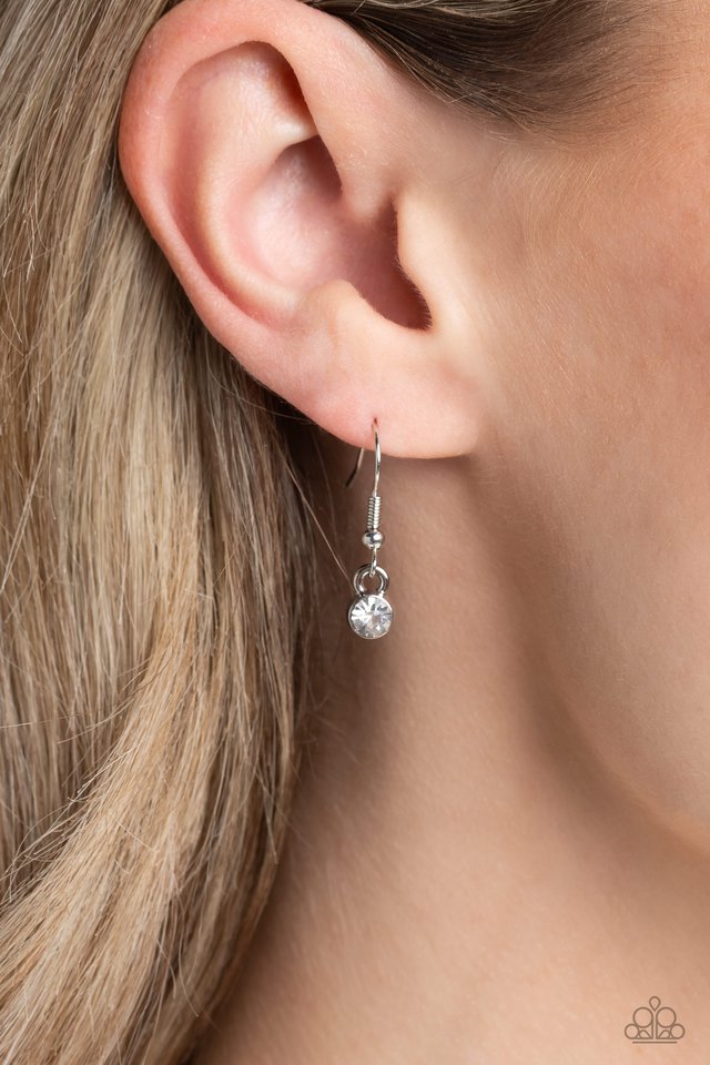 Daisy Diva - Purple - Paparazzi Necklace Image