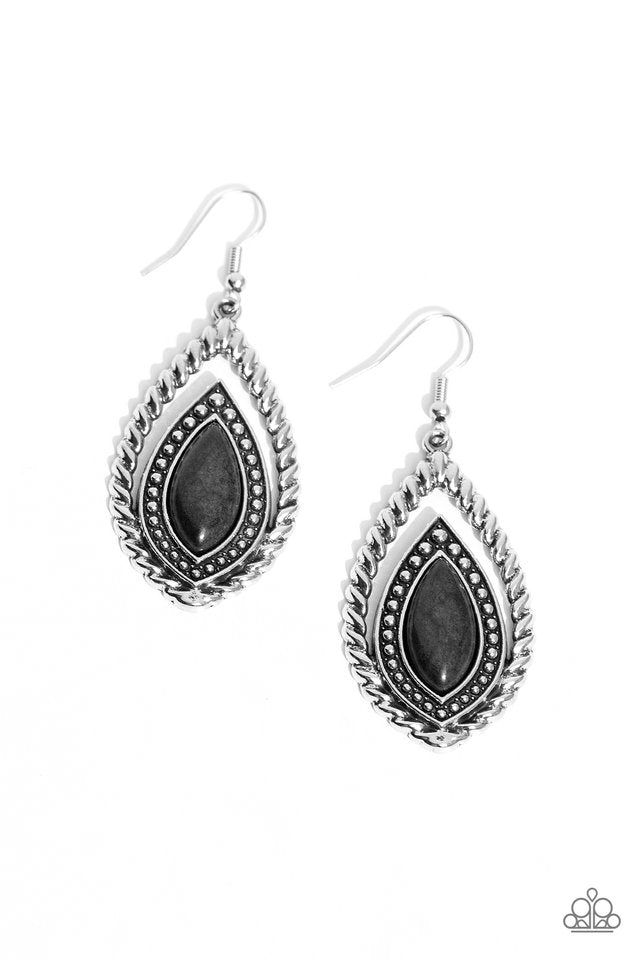 Twisted Trailblazer - Black - Paparazzi Earring Image