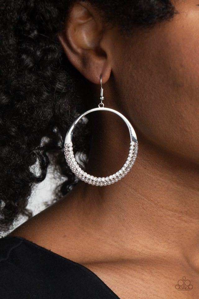 Material PEARL - Silver - Paparazzi Earring Image