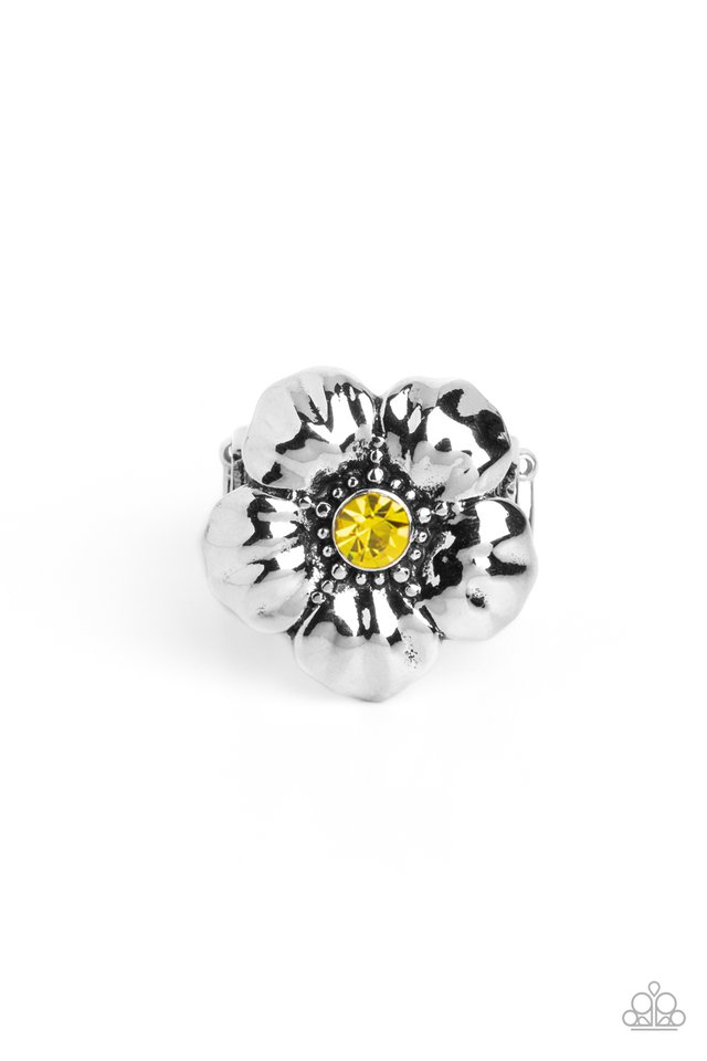 ◾︎bloom◾︎ Paparazzi Ring ~ BLOOM BLOOM Pow - Yellow – Paparazzi Jewelry