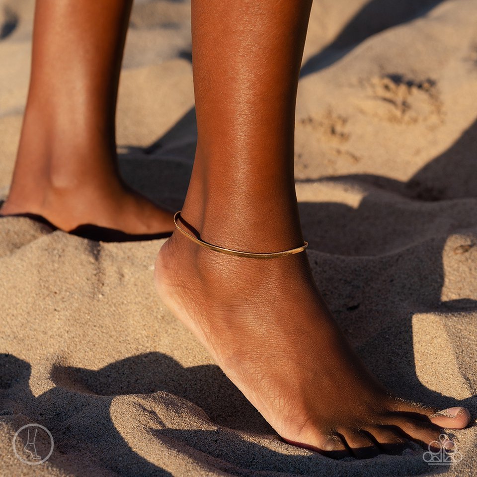 Tan Lines - Gold - Paparazzi Bracelet Image