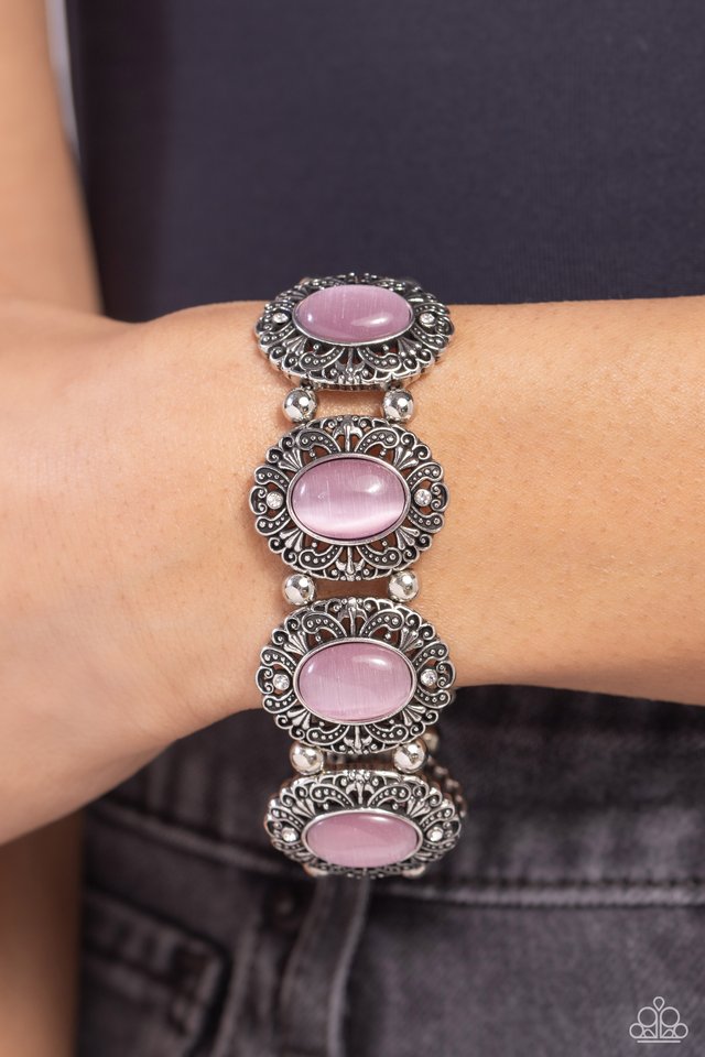 Vintage Vault - Pink - Paparazzi Bracelet Image