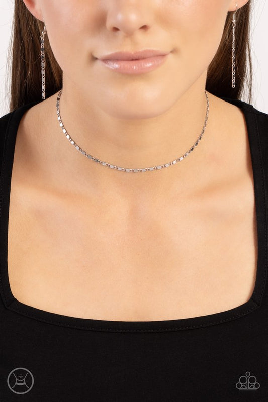 Minimalist Maiden - Silver - Paparazzi Necklace Image