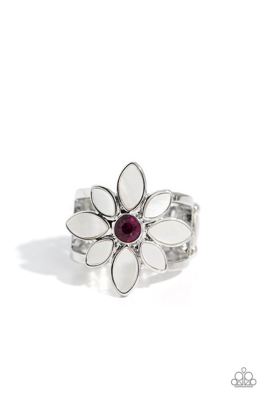 PETAL to the MEADOW - Pink - Paparazzi Ring Image