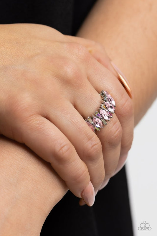 Kaleidoscopic Knockout - Pink - Paparazzi Ring Image