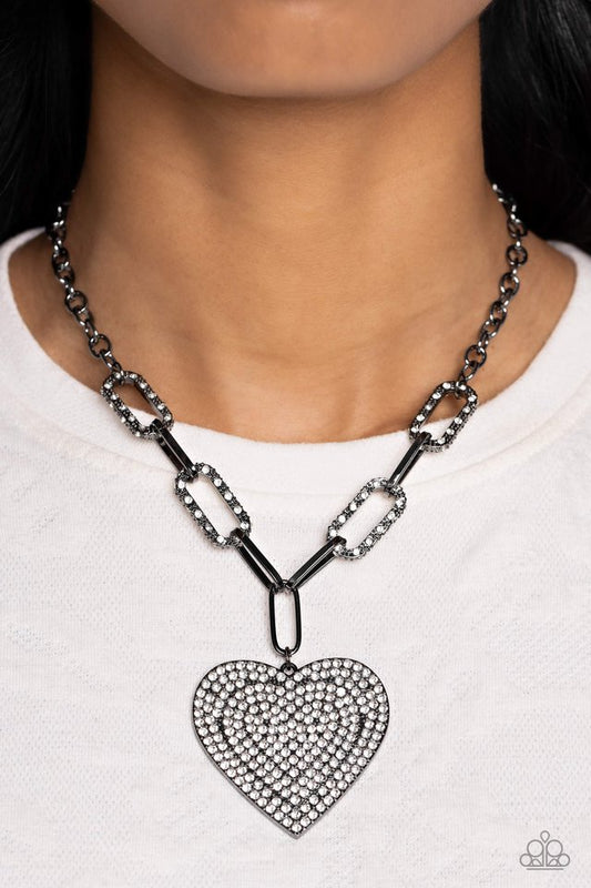 Roadside Romance - Black - Paparazzi Necklace Image