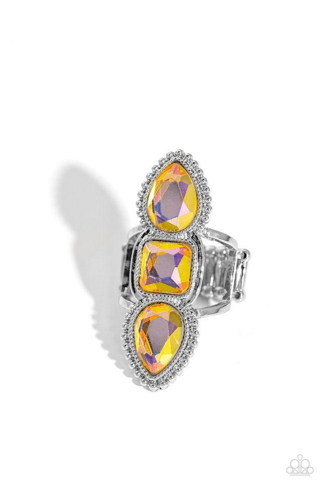 Buy Dazzling Yellow Gold Diamond Ring Online