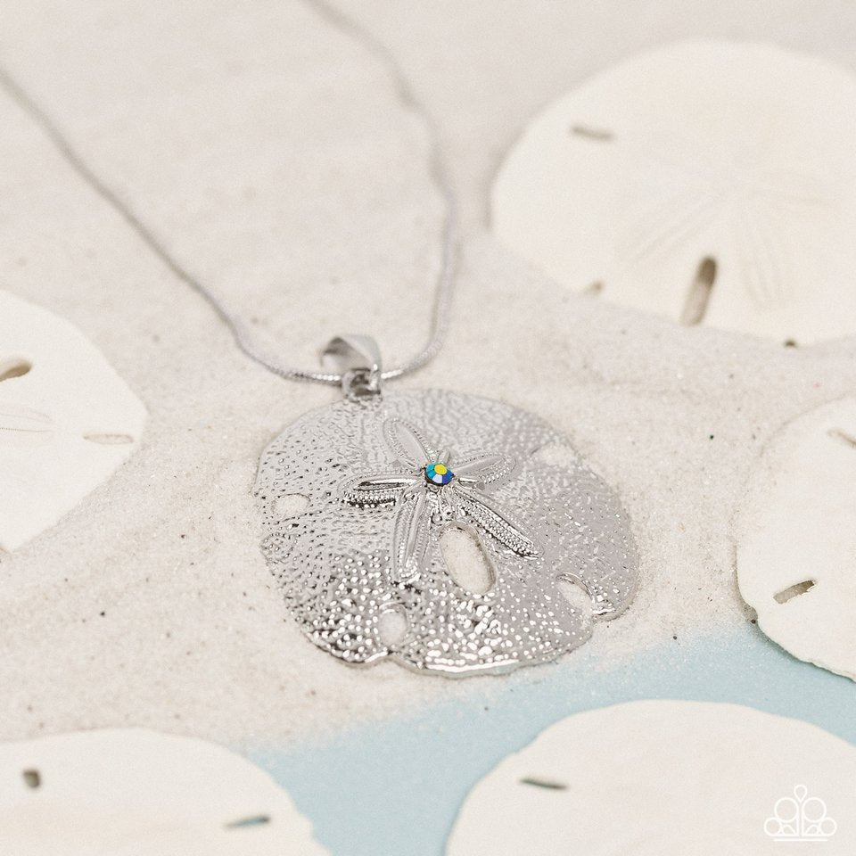 Seize the Sand Dollar - Green - Paparazzi Necklace Image