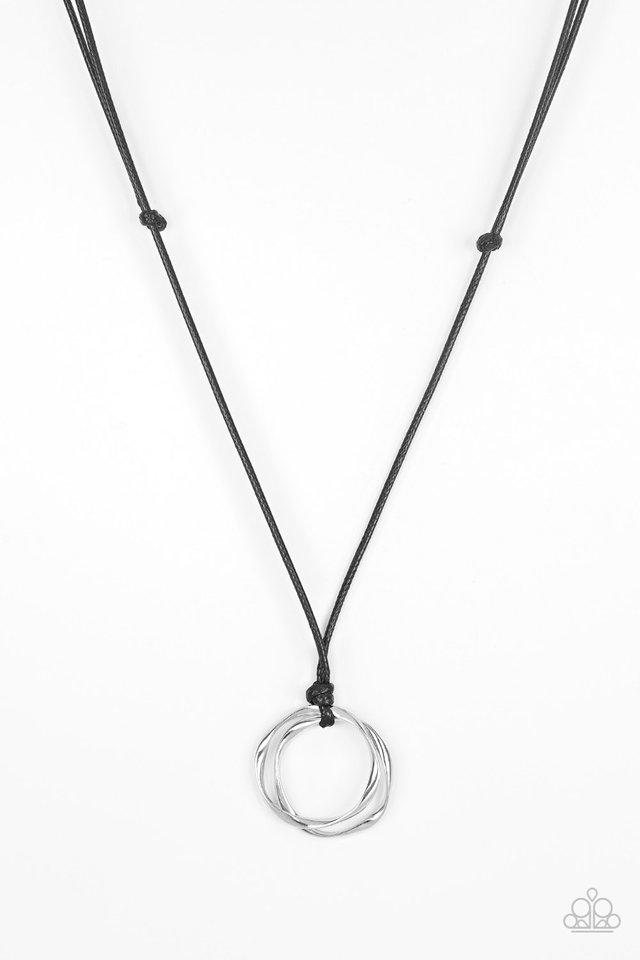 Paparazzi Necklace ~ Go To Your ROAM! - Black