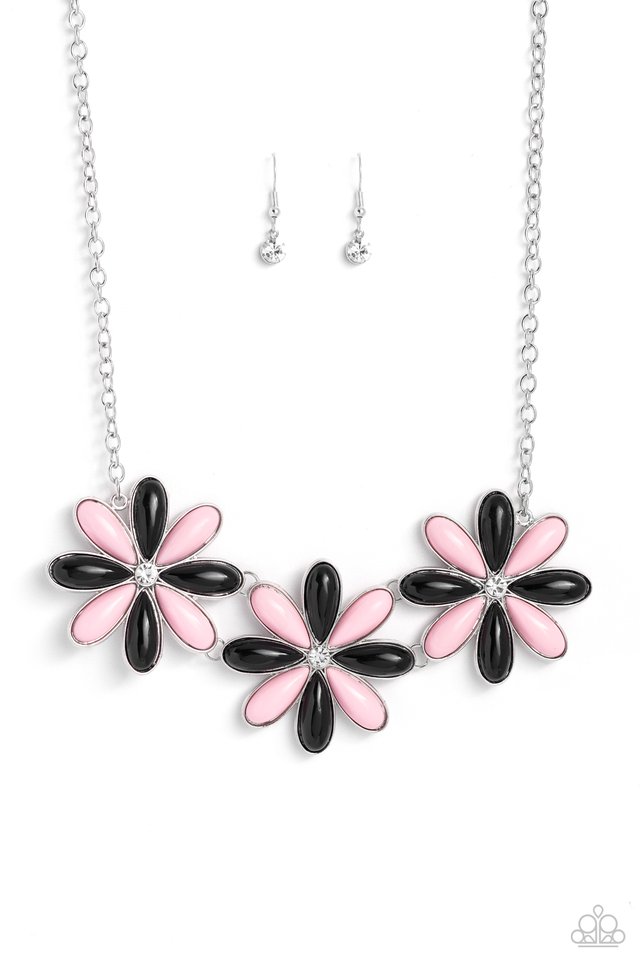 Bodacious Bouquet - Black - Paparazzi Necklace Image