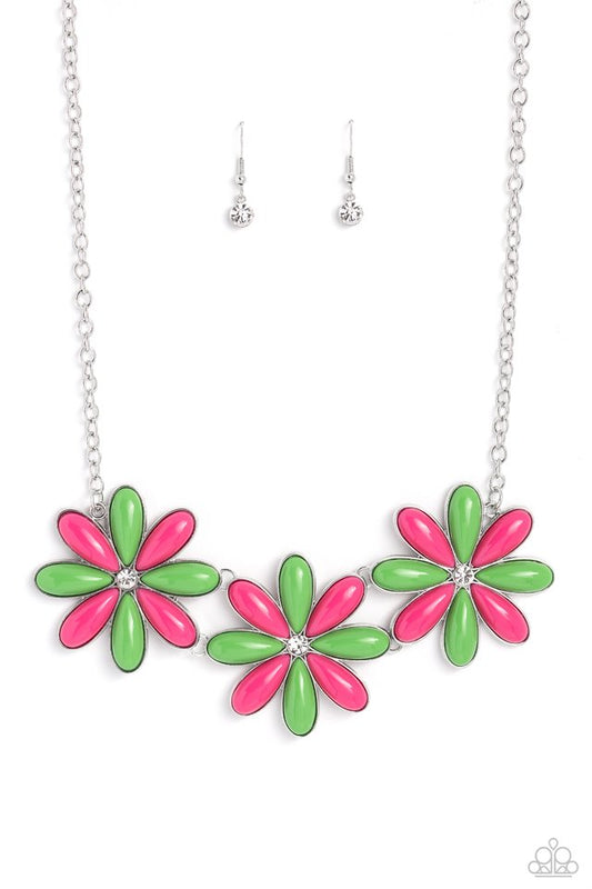 Bodacious Bouquet - Green - Paparazzi Necklace Image