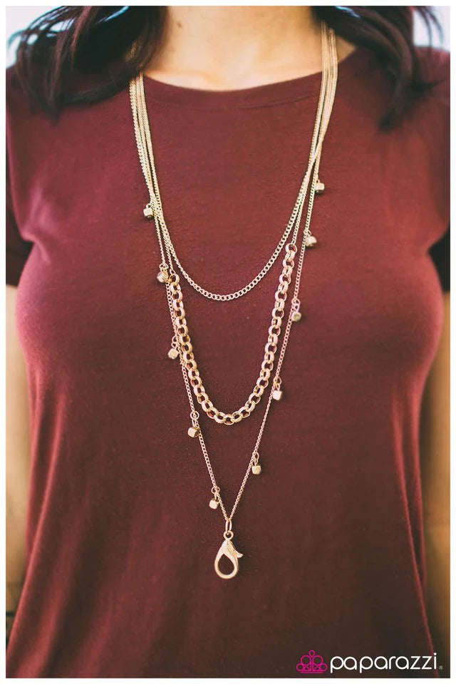 Collar de paparazzi ~ Flash Mob - Oro