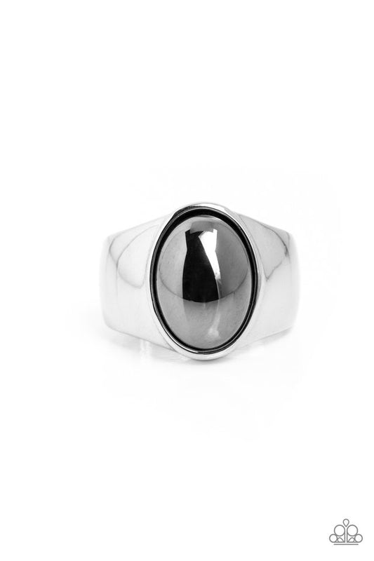 Avant-Garde Age - Silver - Paparazzi Ring Image