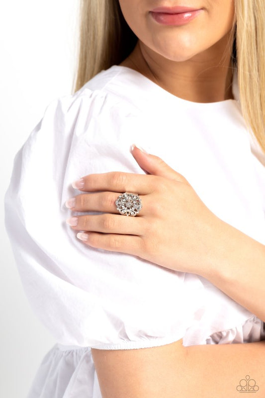 Intricate Influence - White - Paparazzi Ring Image