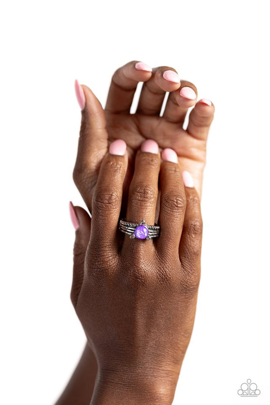 Sinuous Spotlight - Purple - Paparazzi Ring Image