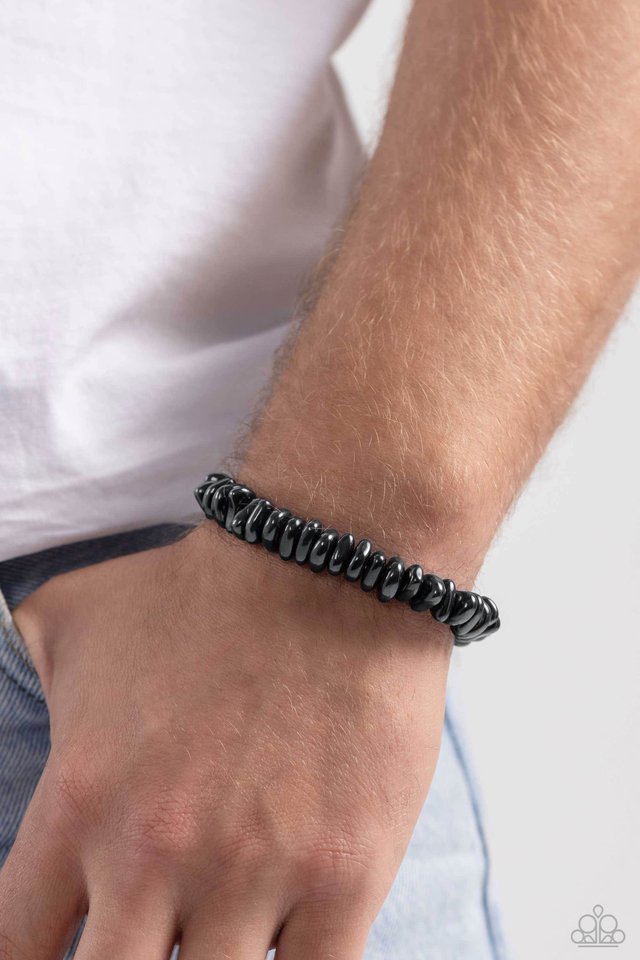 Monochromatic Mechanic - Black - Paparazzi Bracelet Image