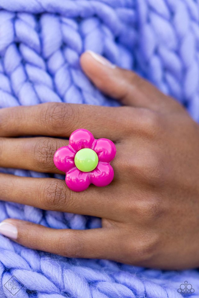 Poppin Paradise - Pink - Paparazzi Ring Image