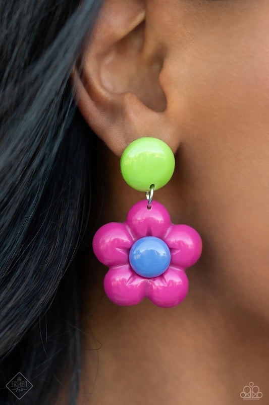 Poppin Posies - Pink - Paparazzi Earring Image