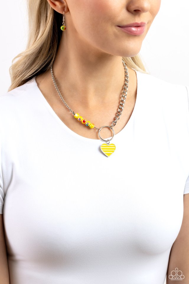 Mismatched Mayhem - Yellow - Paparazzi Necklace Image