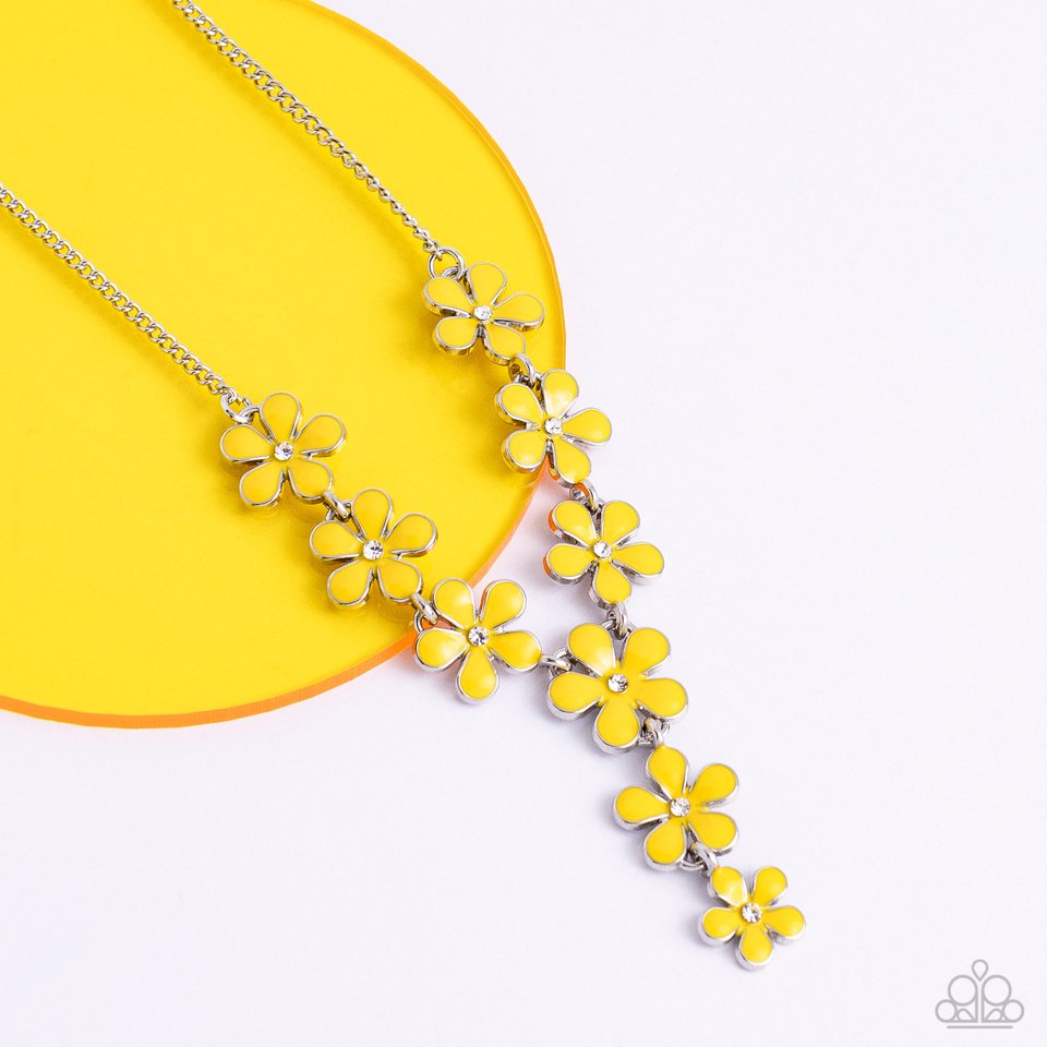 Flowering Feature - Yellow - Paparazzi Necklace Image