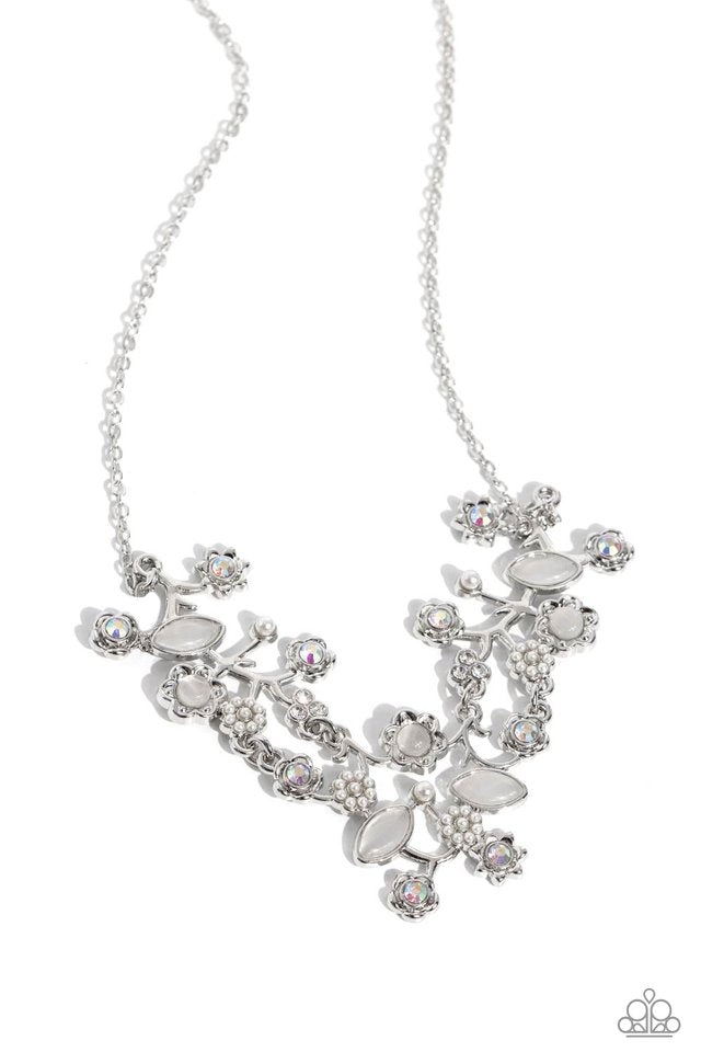 Gardening Group - White - Paparazzi Necklace Image