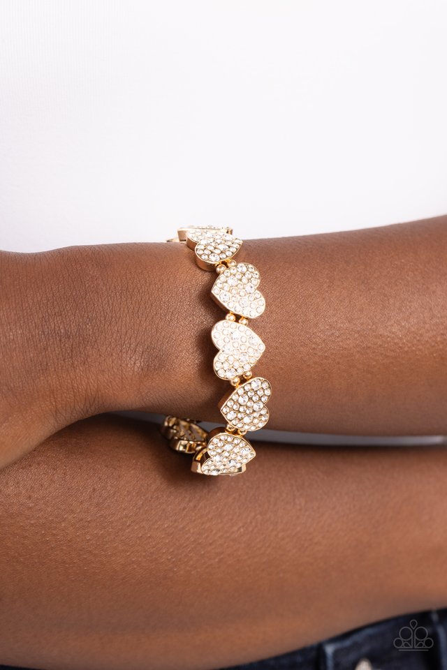 Headliner Heart - Gold - Paparazzi Bracelet Image