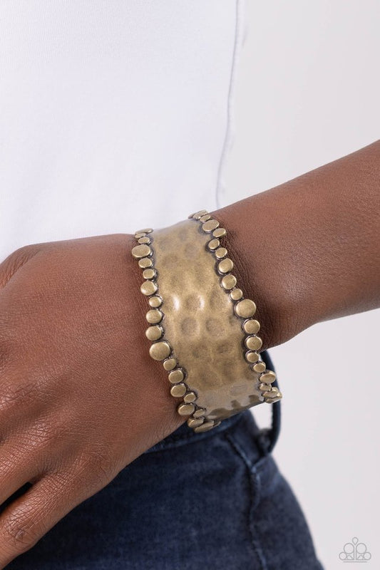 Handcrafted Haute - Brass - Paparazzi Bracelet Image