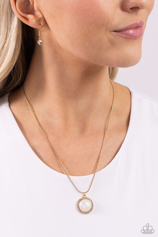 Pixie Potential - Gold - Paparazzi Necklace Image