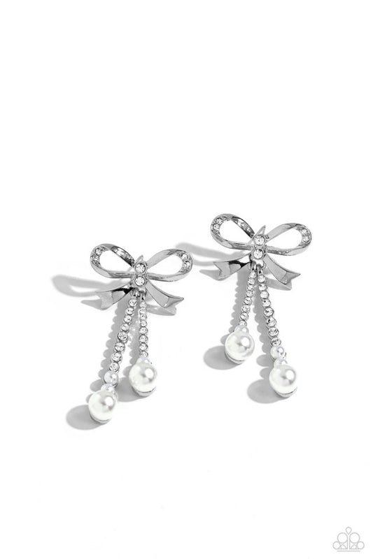 Bodacious Bow - White - Paparazzi Earring Image