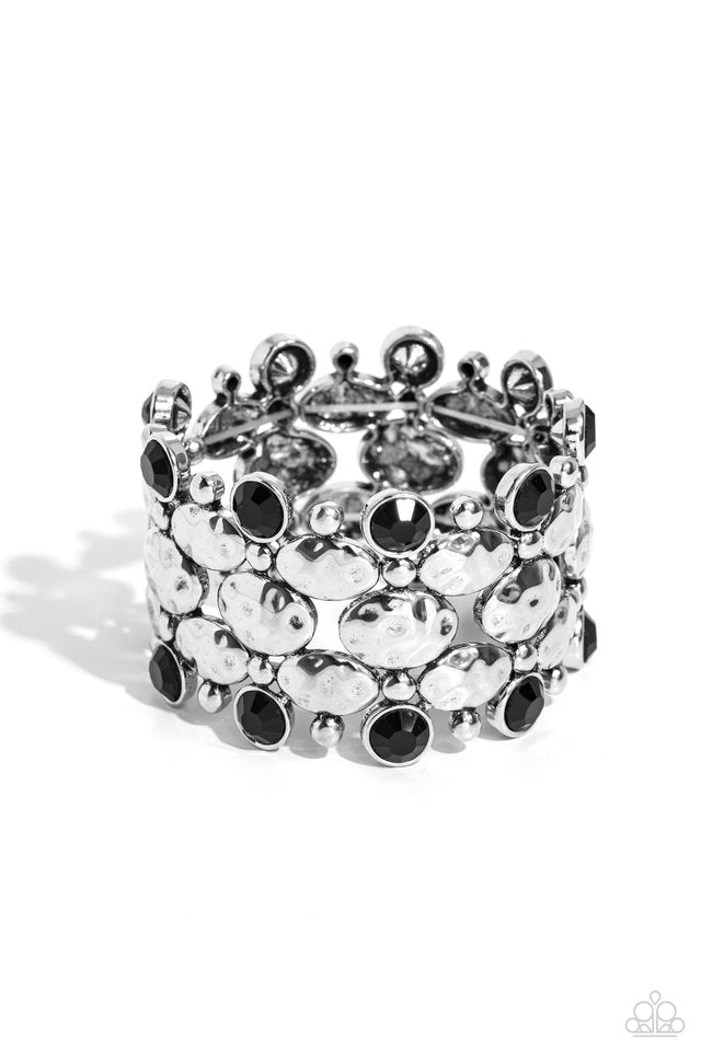 Hammered Headliner - Black - Paparazzi Bracelet Image