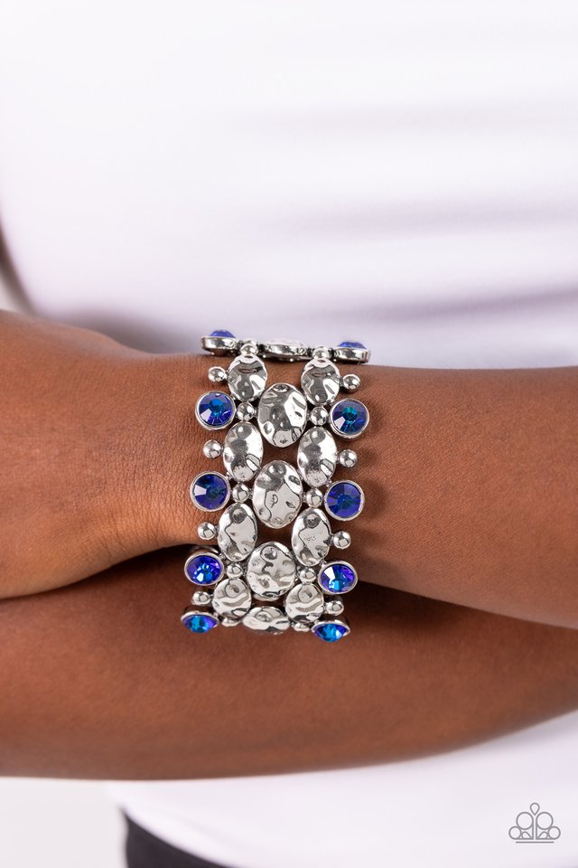 Hammered Headliner - Blue - Paparazzi Bracelet Image